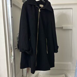 Michael Kors winter coat (long coat w/detachable hood). 3x. Like new.